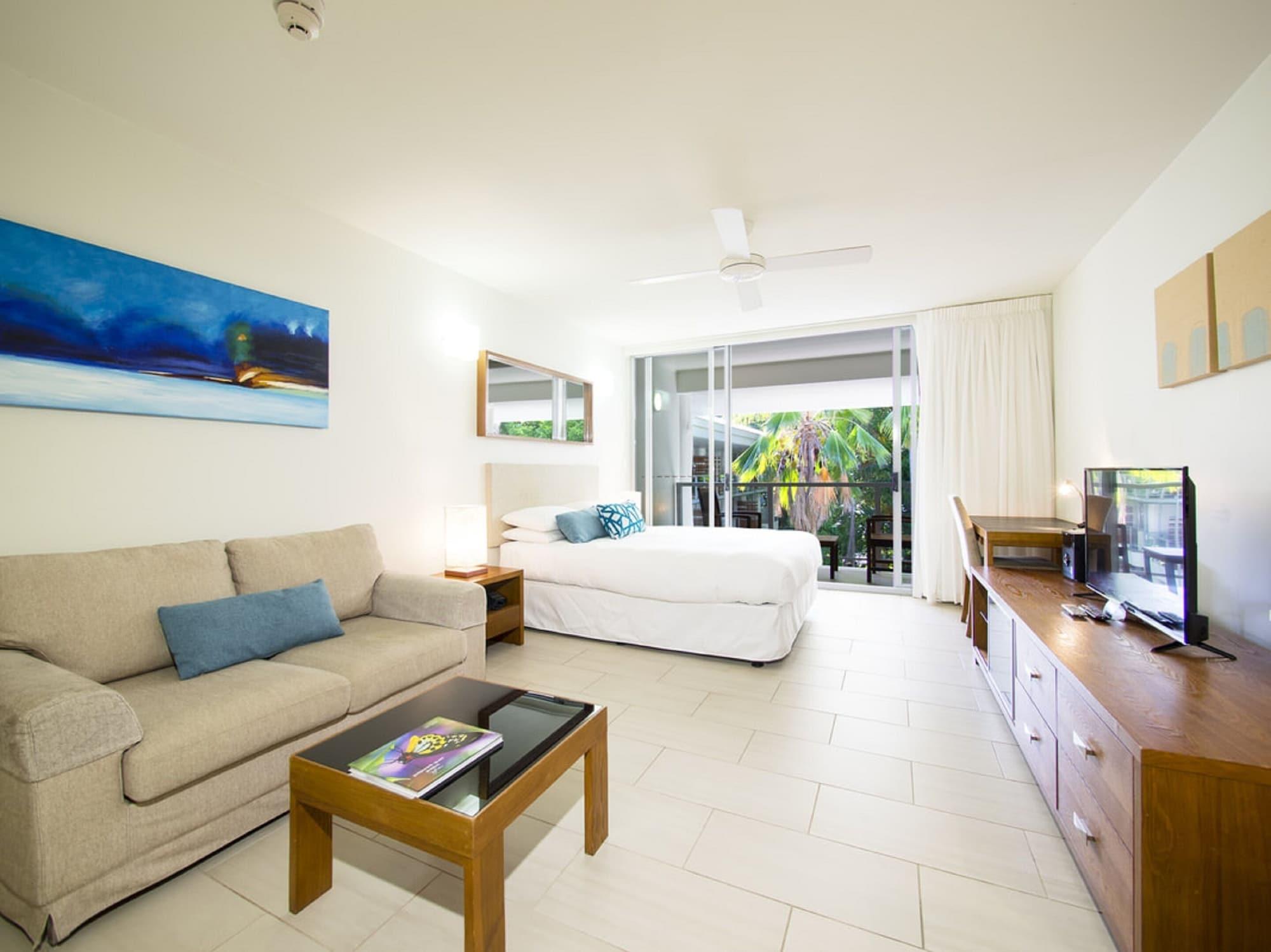 Drift Palm Cove Hotel Bagian luar foto