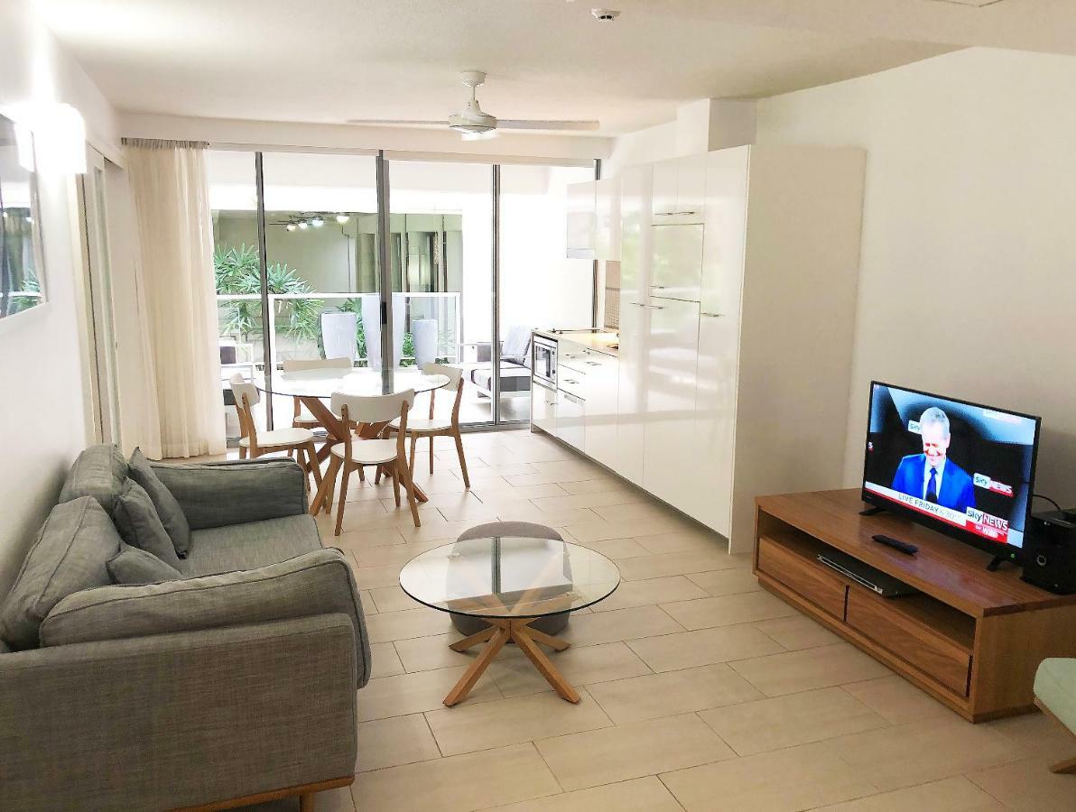 Drift Palm Cove Hotel Bagian luar foto
