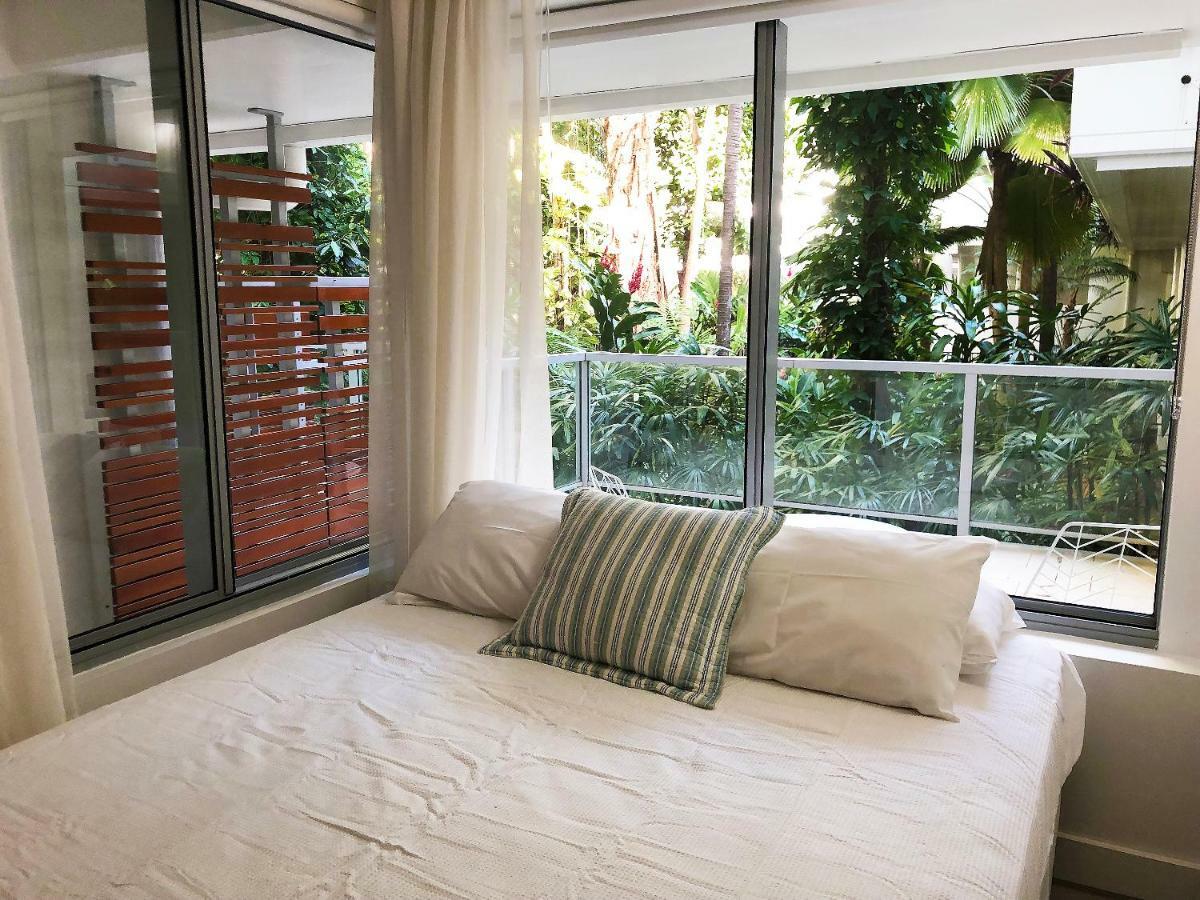 Drift Palm Cove Hotel Bagian luar foto
