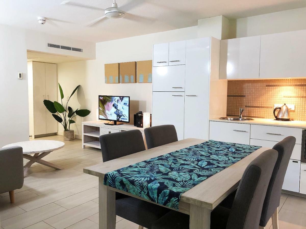 Drift Palm Cove Hotel Bagian luar foto