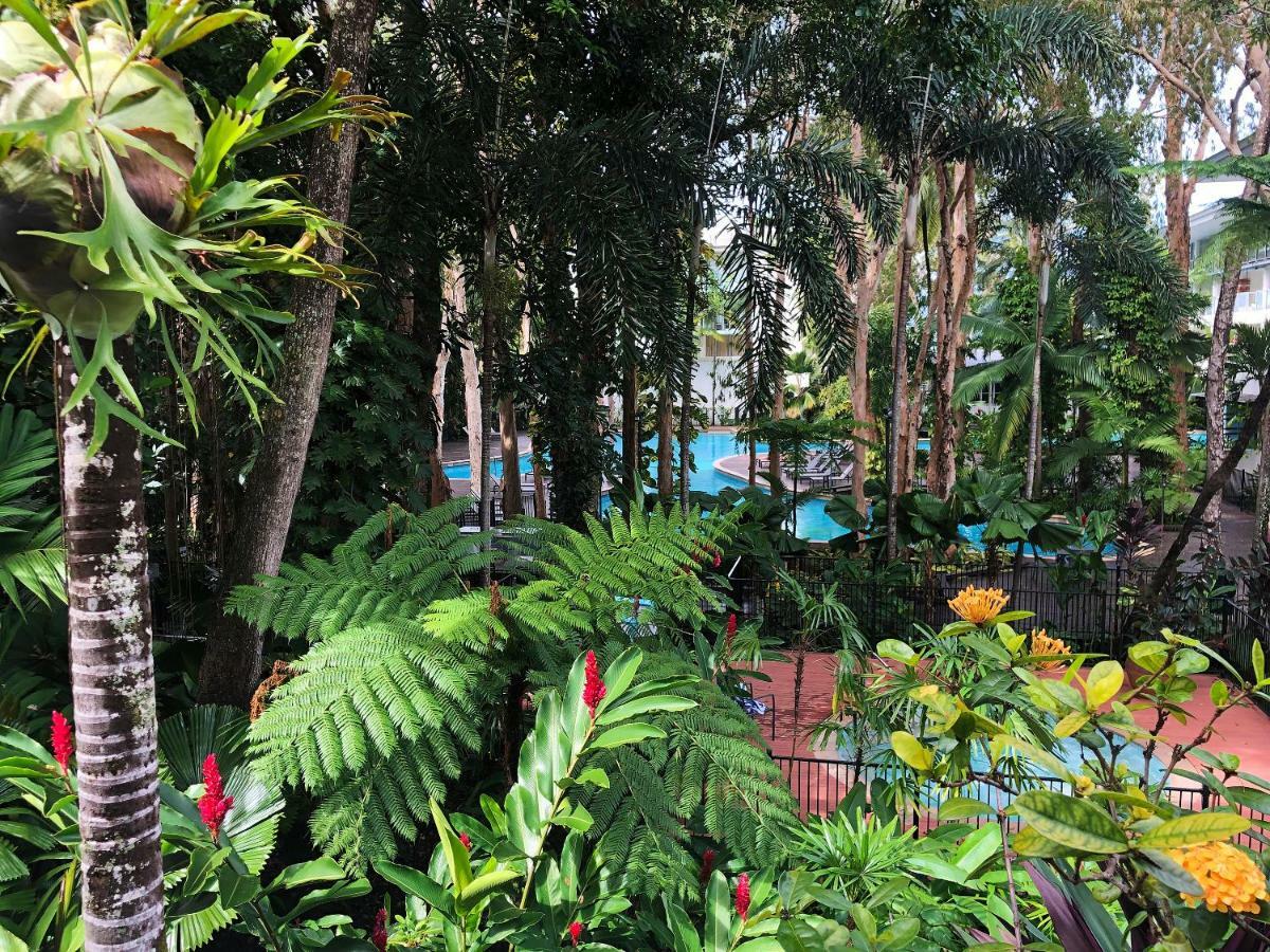 Drift Palm Cove Hotel Bagian luar foto